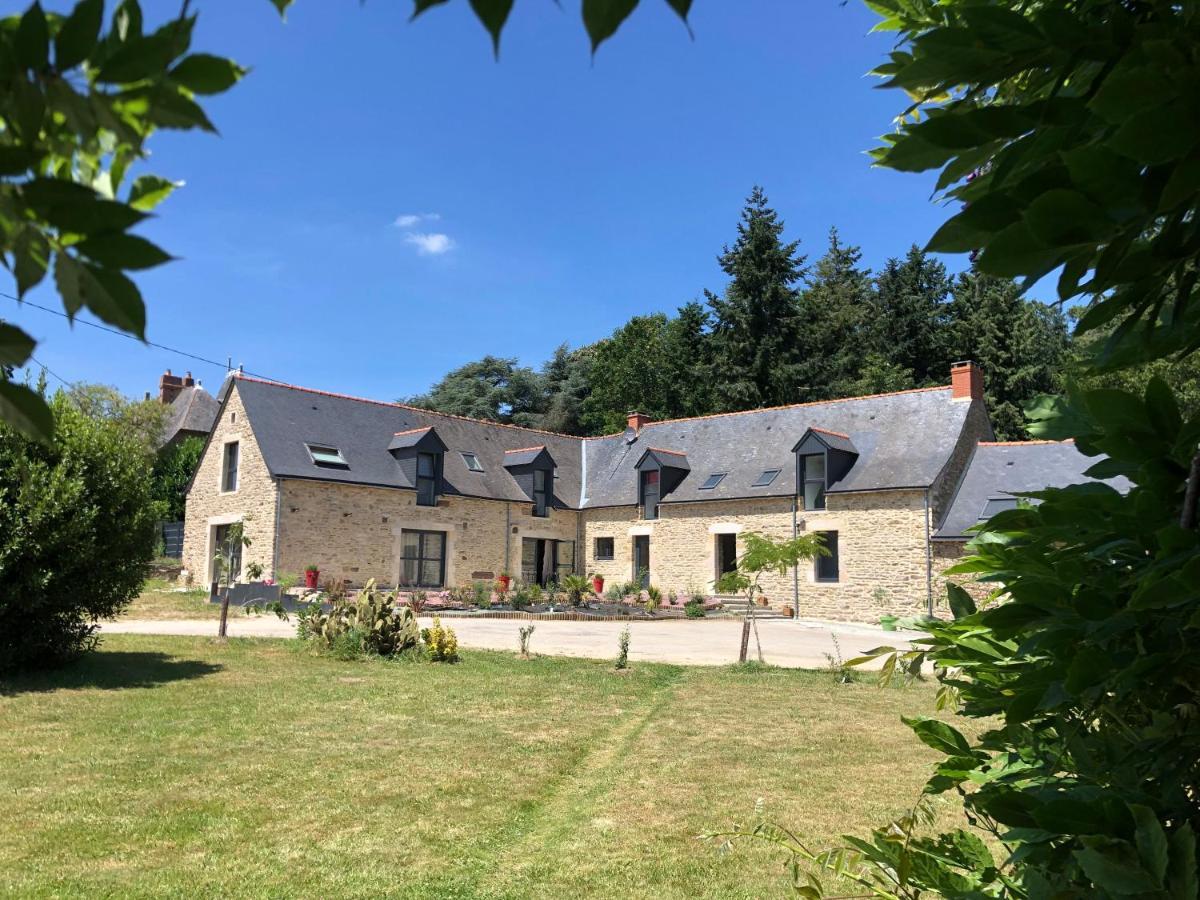 PleucadeucDomaine De La Prevostais住宿加早餐旅馆 外观 照片